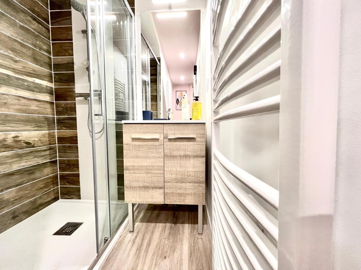 Villa Le Loft ~ A 4 Min De La Gare, Fibre + Parking Prive à Poitiers Extérieur photo